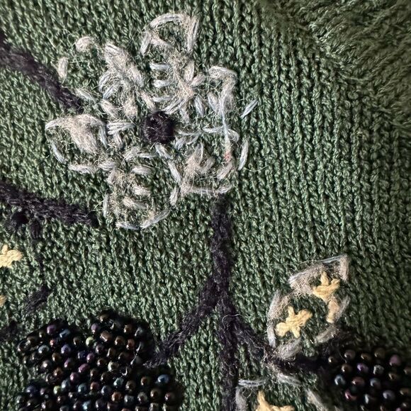 Vintage Beaded Floral Knit Sweater Green Embroidered Pullover small - Picture 10 of 13